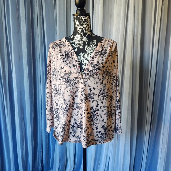H&M Tops - Blouse with ladybugs